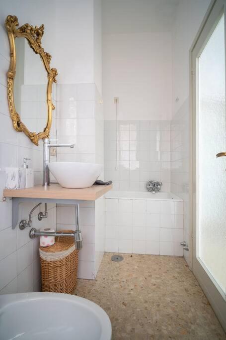 Appartement Casa Lya E Seve à Bergame Extérieur photo
