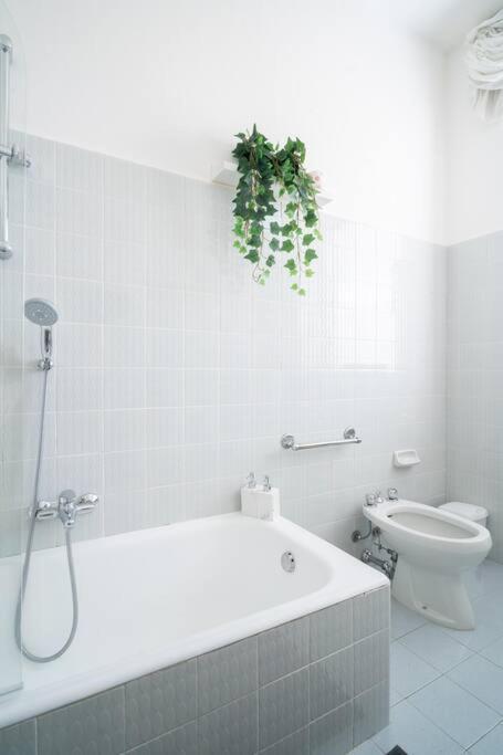 Appartement Casa Lya E Seve à Bergame Extérieur photo
